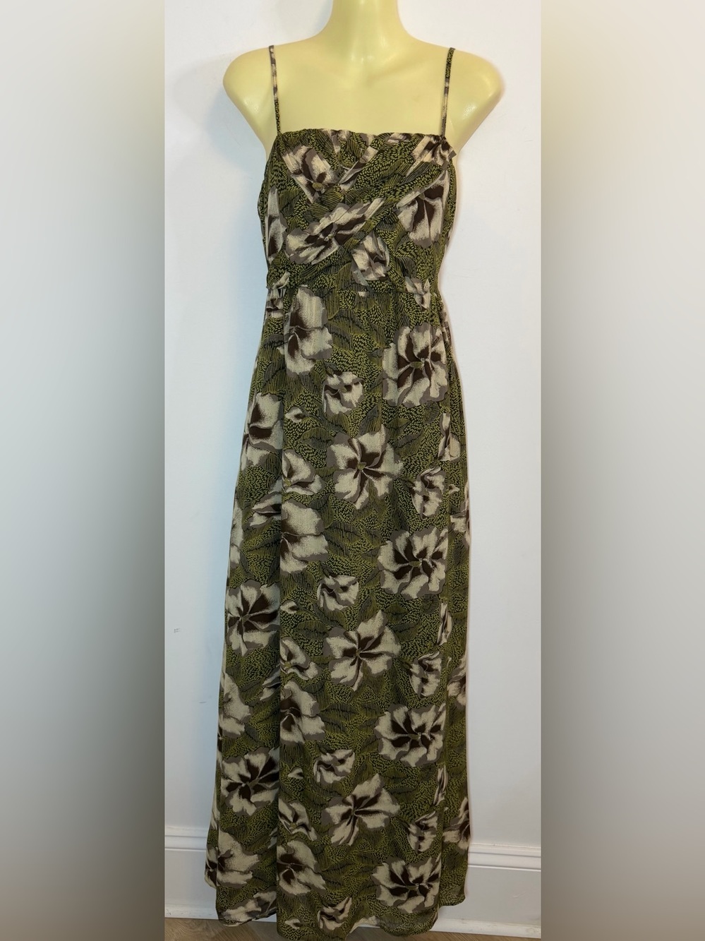 Edme & Esyllte Olive Green Floral Maxi Dress